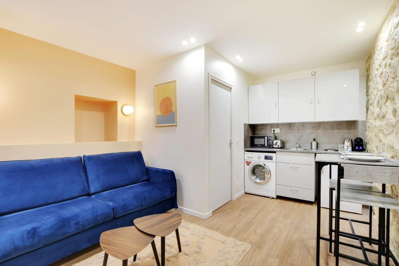 Freshly Renovated Apartment In The Heart Of Parijs Buitenkant foto